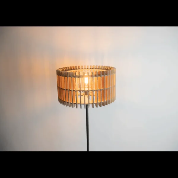 KarTent Lampen^Kartonnen Staande Lamp Made